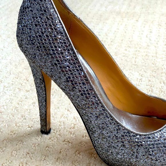 BADGLEY MISCHKA Sparkling Peep-Toe Heels - Picture 13 of 13